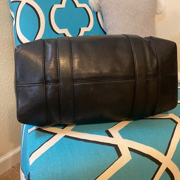🖤Coach Leather🖤 - Picture 4 of 15